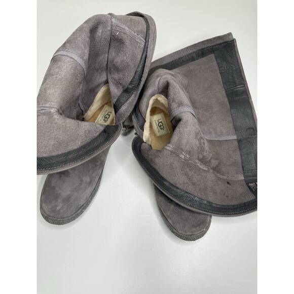 UGG Mammoth Moccasin Knee High Boot Womens 8 Grey Suede Side Zip Fringe - Picture 8 of 11
